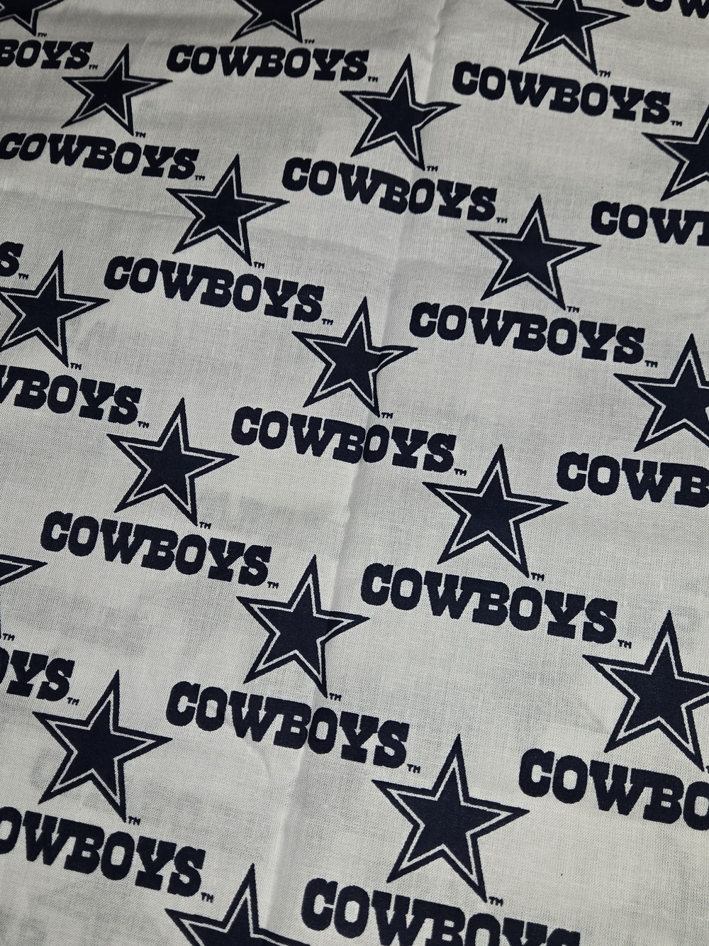 Vintage 1994 Dallas Cowboys NFL Fabric Traditions 1 Yd 34 In x 59" Cotton